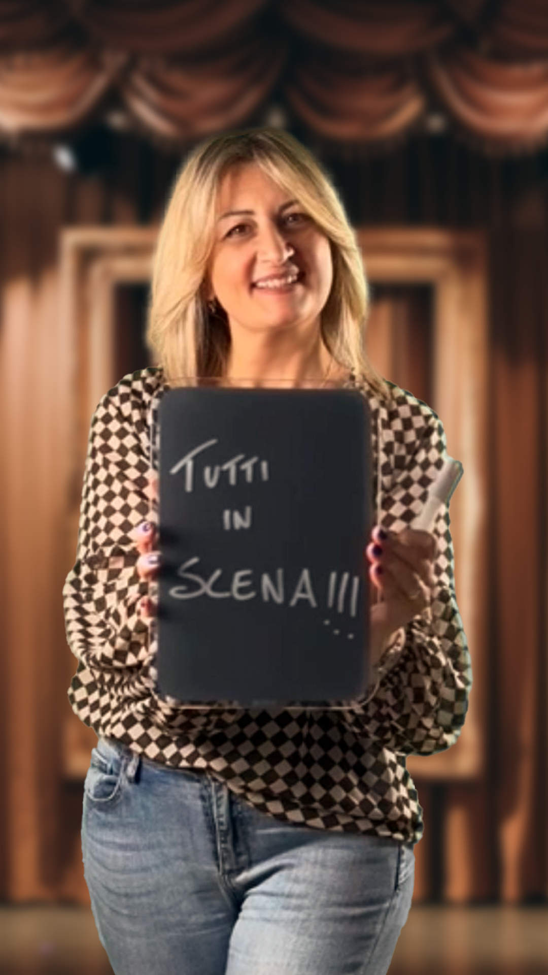 Luisa Petrone coordinatrice generale della compagnia teatrale